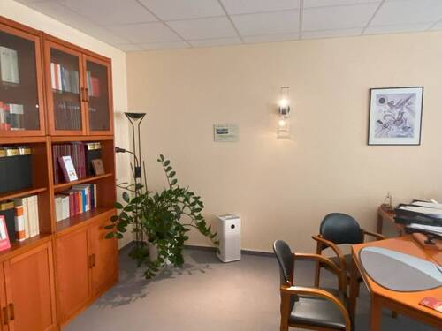 Großzügiges Büro..... - Büro in Bensheim zur Miete