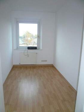 Zimmer 2 - 3 Zimmer Etagenwohnung in Leipzig