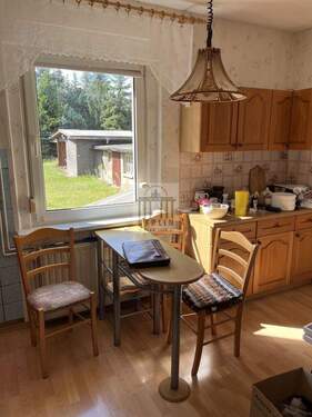 Küche - 6 Zimmer Mehrfamilienhaus, Wohnhaus in Kleinkmehlen