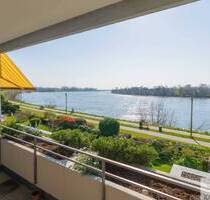 Erstbezug nach Sanierung: Exklusive 3,5-Zimmer-Wohnung in erster Rheinlage - Düsseldorf Benrath