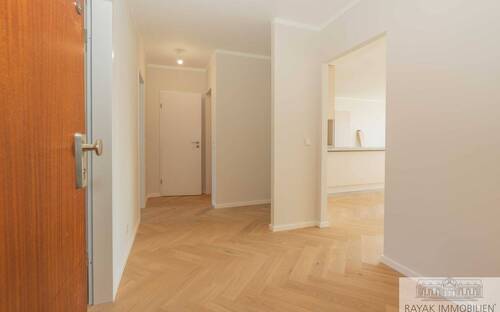 Eingangsbereich - 3 Zimmer Etagenwohnung zur Miete in Düsseldorf Benrath