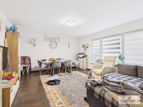 Wohn-/Essbereich - Moderne 4-ZKB mit Balkon, Garage & Aufzug in ruhiger Lage von Dudweiler-Süd