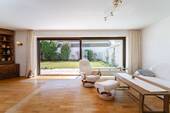 Wohnzimmer - Doppelhaushälfte mit 155,00 m² in München zum Kaufen