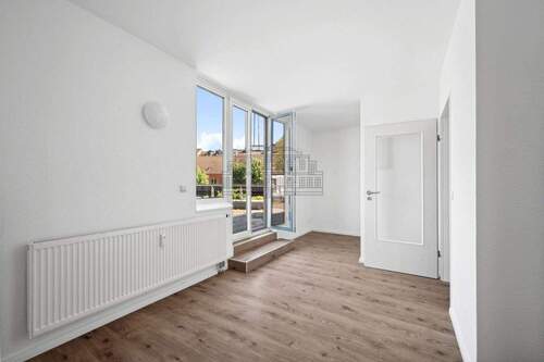 Wohnraum mit Terrasse (Beispiel) - 1 Zimmer Etagenwohnung zur Miete in Aachen