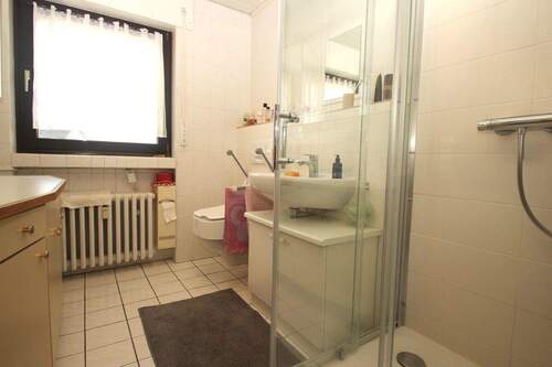 … Fenster, WC und HWB - 