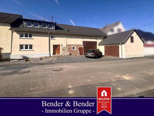 Außenansicht - Historisches Fachwerk trifft moderne Technik - mit Ausbaureserve in der Scheune