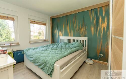 Schlafzimmer 1. OG - 