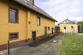 Terrasse hinter dem Haus - 