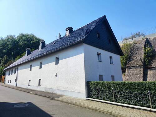 Straßenansicht - 1 Zimmer Einfamilienhaus zum Kaufen in Schmidtheim