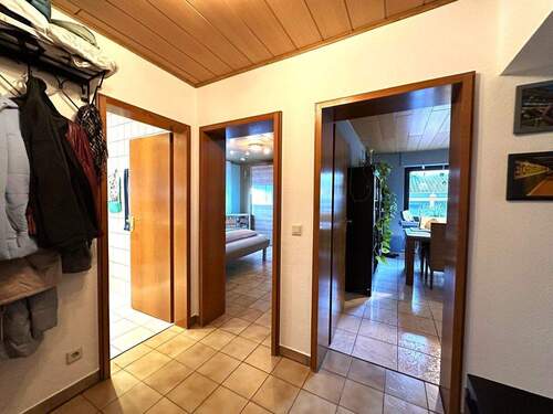 Dielenbereich... - Etagenwohnung mit 66,80 m&sup2; in Königswinter zum Kaufen