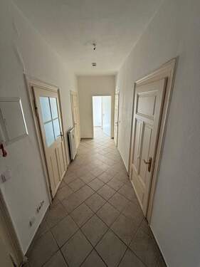 Flur 2.jpeg - Etagenwohnung mit 66,00 m&sup2; in Leipzig zur Miete
