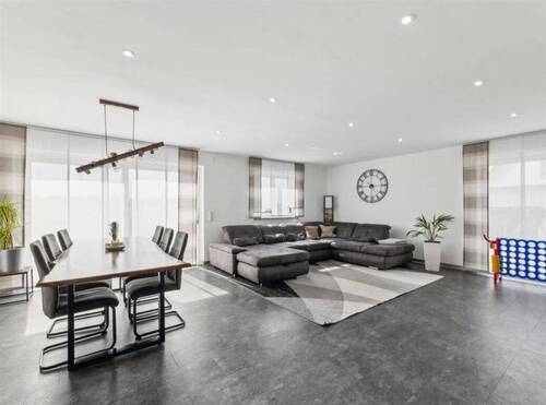 Wohnzimmer mit Terrassenausgang nach Süd- Ost - 