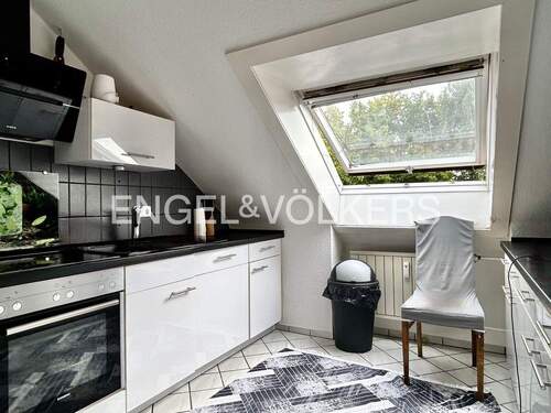 Praktische Einbauküche - 3 Zimmer Etagenwohnung in Mettmann