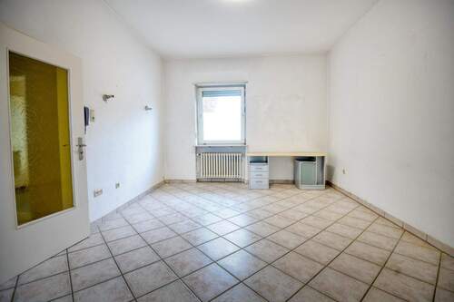 Schlafzimmer1 - 