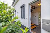 Eingangsbereich - Mehrfamilienhaus, Wohnhaus mit 103,00 m² in Schönberg zum Kaufen