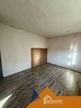 Zimmer 1 EG - Mehrfamilienhaus, Wohnhaus mit 128,00 m² in Altenkunstadt zur Miete