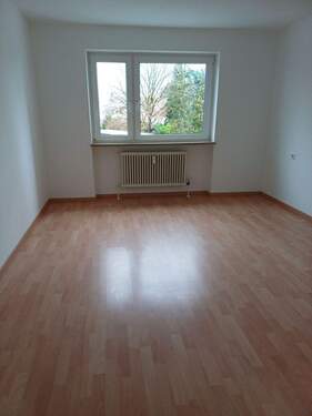 Schlafzimmer.jpg - 2 Zimmer Etagenwohnung zur Miete in Fürth