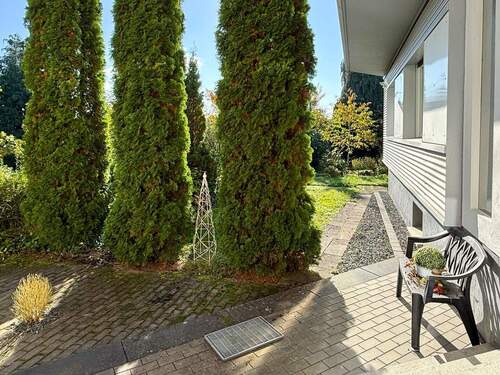 Haupteingangsbereich - Mehrfamilienhaus, Wohnhaus mit 285,00 m&sup2; in Kroppach zum Kaufen