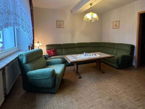 Wohnzimmer - Einfamilienhaus mit 96,00 m&sup2; in Büdingen zum Kaufen