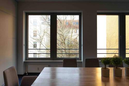 Bild 4 - Büro mit 185,00 m&sup2; in Berlin zur Miete