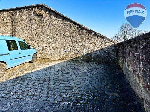22 Parkplatz - 