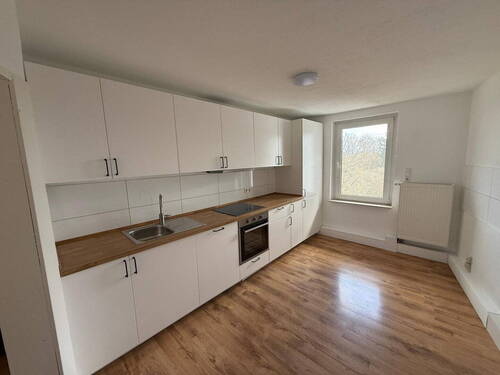 Küche - 6 Zimmer Etagenwohnung zur Miete in Kassel