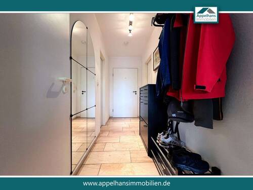 Flur - 2 Zimmer Etagenwohnung zum Kaufen in Osnabrück