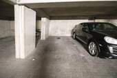 Tiefgaragenstellplatz - 