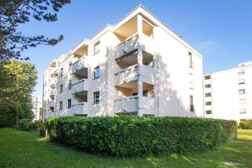 Hausansicht - 2 Zimmer Etagenwohnung in München