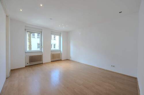 Wohnung: Erdgeschoss - 