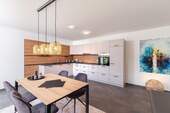 Wohnen/Kochen/Essen - Barrierefreie 2-Zimmer-Neubau-Wohnung mit Terrasse und Garten