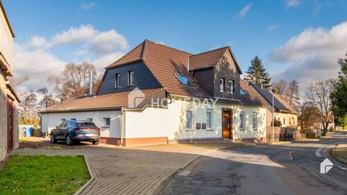 Außenansicht 4 - 7 Zimmer Einfamilienhaus zum Kaufen in Bad Lauchstädt