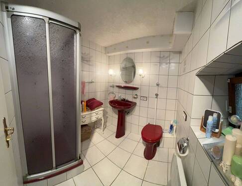 Badezimmer_EG.JPEG - 