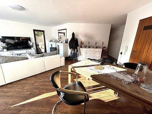 Essbereich - 3 Zimmer Terrassenwohnung in Neuenbürg