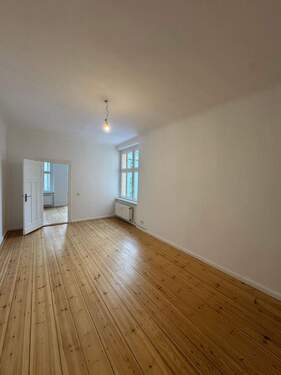 Wohnzimmer - 2 Zimmer Etagenwohnung zur Miete in Berlin