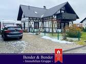 www.bender-immobilien.de - Charmantes Fachwerkhaus in schöner Wohnlage in einem Ortsteil von Morsbach!