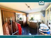 Ankleide-/Schlafzimmer - 