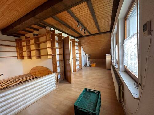 Erstes Zimmer im Dachgeschoss - 