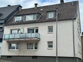 Hausfront - 3 Zimmer Etagenwohnung zur Miete in Remscheid