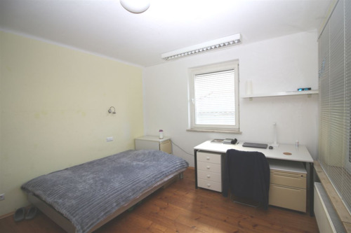 Zimmer 2 EG - 