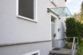 Eingang - 1 Zimmer Mehrfamilienhaus, Wohnhaus in Stuttgart