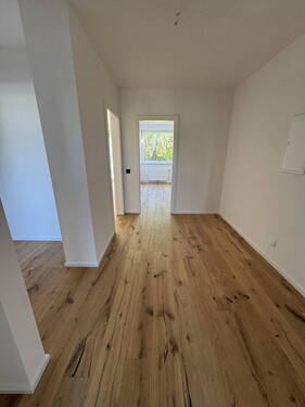 Bild 1 - Stilvoll renovierte 3- Zimmer Wohnung mit grünem Ausblick