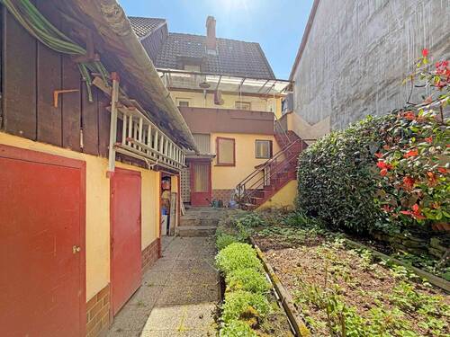 Hausansicht Gartenseite - 4 Zimmer Einfamilienhaus zum Kaufen in Neckargemünd