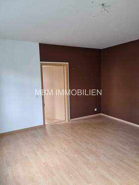 Wohnzimmer - Etagenwohnung mit 56,50 m² in Lommatzsch zur Miete