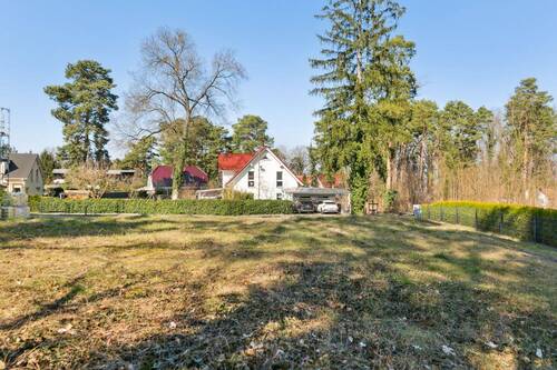 Blick zur Straße Richtung Norden - 