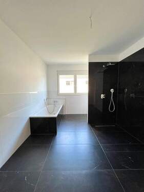 a4f28dad-65a5-4efc-8d60-91a67b7a7c97 - 