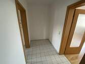 Flur - Etagenwohnung mit 62,00 m&sup2; in Plauen zur Miete