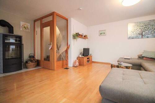 Wohnzimmer Bild 3 - Einfamilienhaus in Schwäbisch Gmünd zum Kaufen