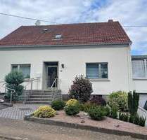 Gepflegtes Anwesen in ruhiger, sonniger Wohnlage im Losheimer Ortsteil Bachem - Losheim am See