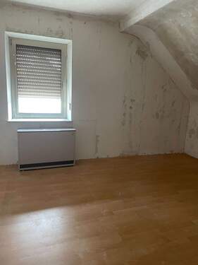 eins der drei Schlafzimmer im Dachgeschoß - 